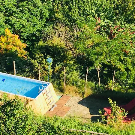 Al Giardino Dei Mandorli Bed & Breakfast Prasco