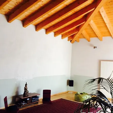 Al Giardino Dei Mandorli Bed & Breakfast *