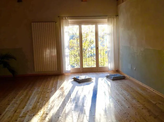 Bed & Breakfast Al Giardino Dei Mandorli 3*