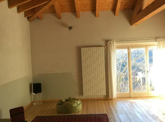 Al Giardino Dei Mandorli Bed & Breakfast Prasco